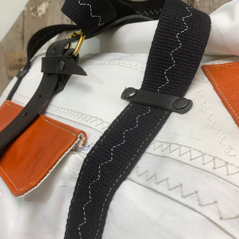 Mini Duffle Deluxe
