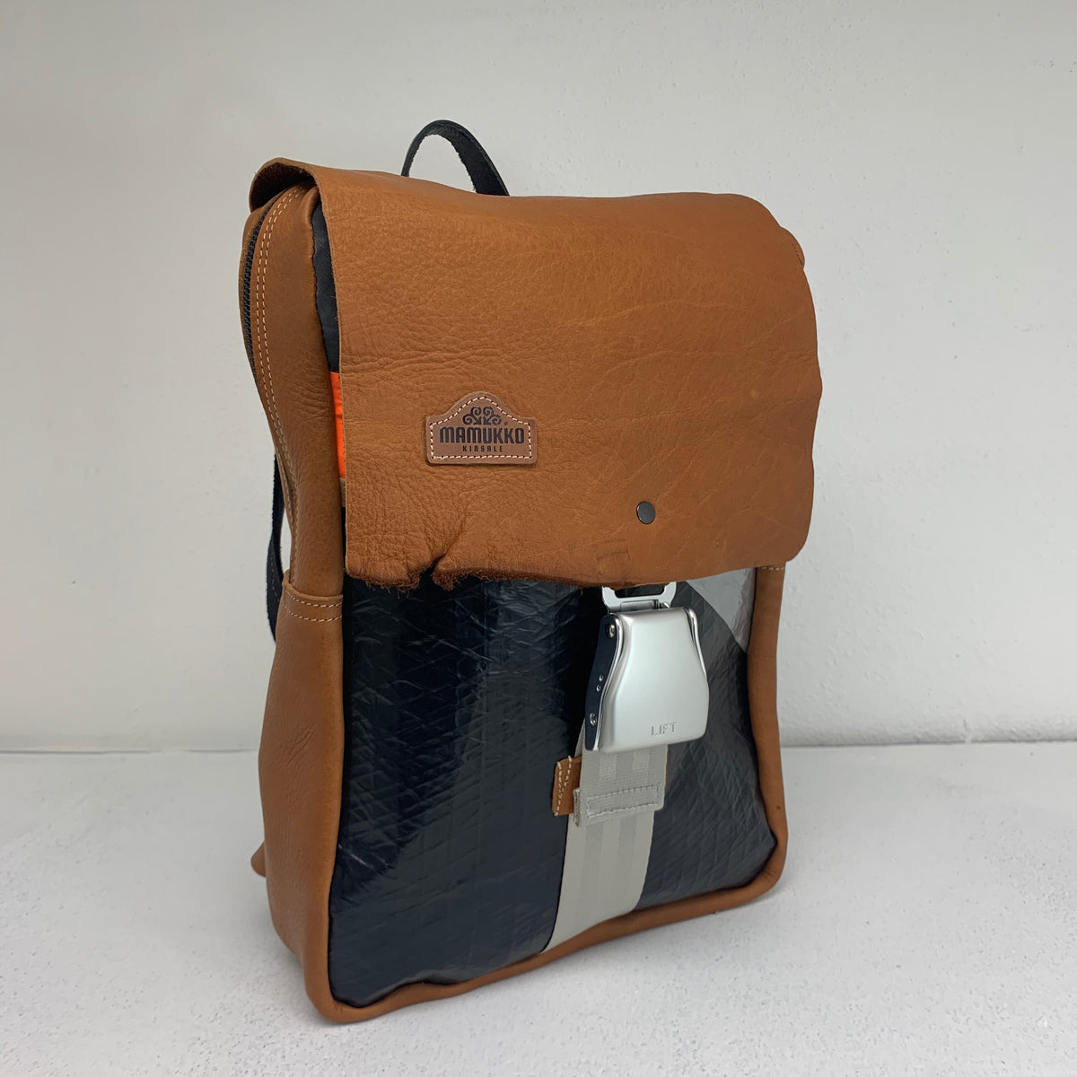 Designer Deluxe