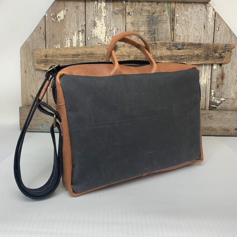 13” Captain Laptop Bag