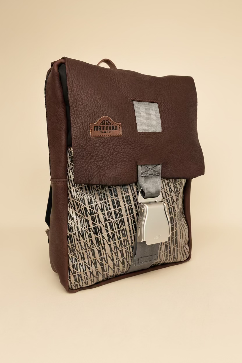 Designer Deluxe