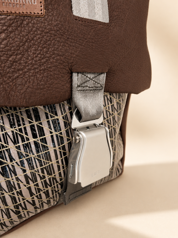 Designer Deluxe