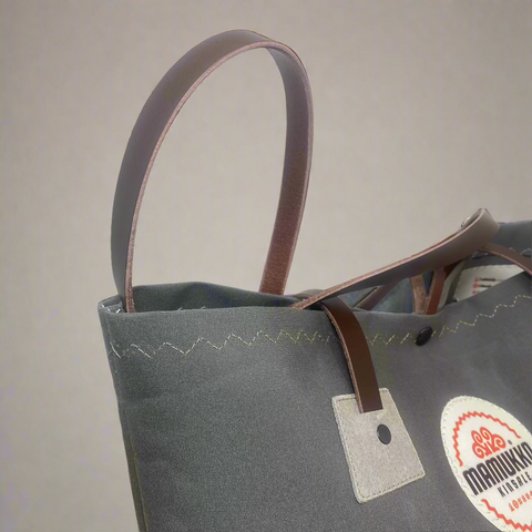 Coastliner Tote