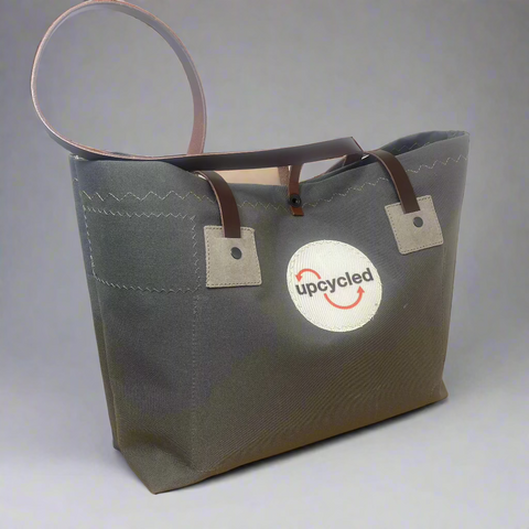 Coastliner Tote