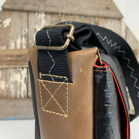 Hugo Boss Eco Urban Messenger