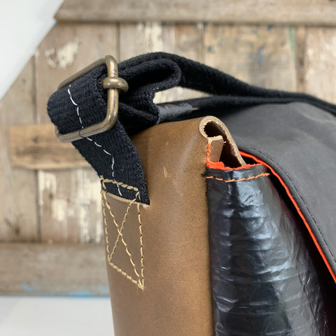 Hugo Boss Eco Urban Messenger